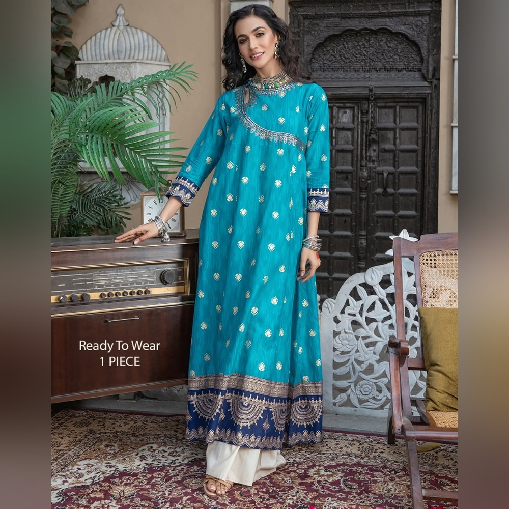 Pakistani Lawn Festive kurta From Limelight